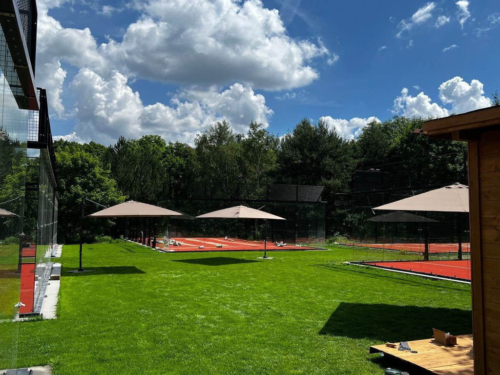 Padel Garden Poznań Marcelin – 6 kortów w zielonym otoczeniu i soft opening już trwa